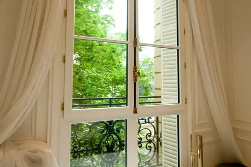 fenetres-bois-esthetique Fenêtre en bois à l’esthétique intemporelle fabriquée à Saumur