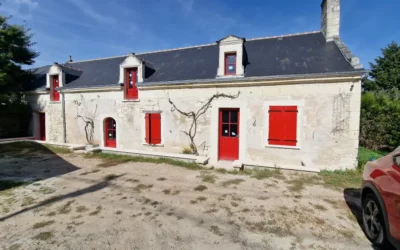 Menuiseries Bois rouges sur un gîte à Chouzé sur Loire